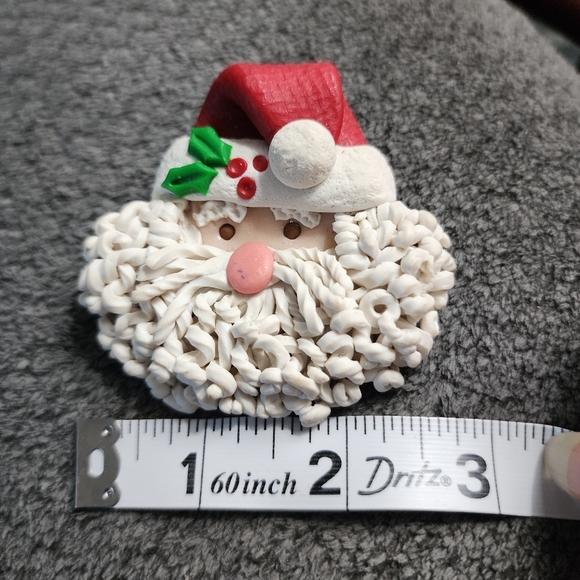 Festive Clay Santa Claus Brooch - Picture 3 of 7
